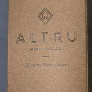 Altru Natural Tan Macrame Plant Holder